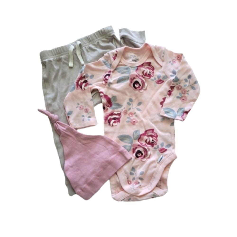 NWOT Gerber Organic Cotton Baby Set